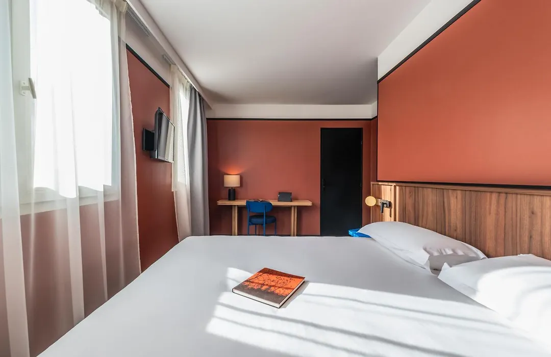 Hotel Le Lumiere-1